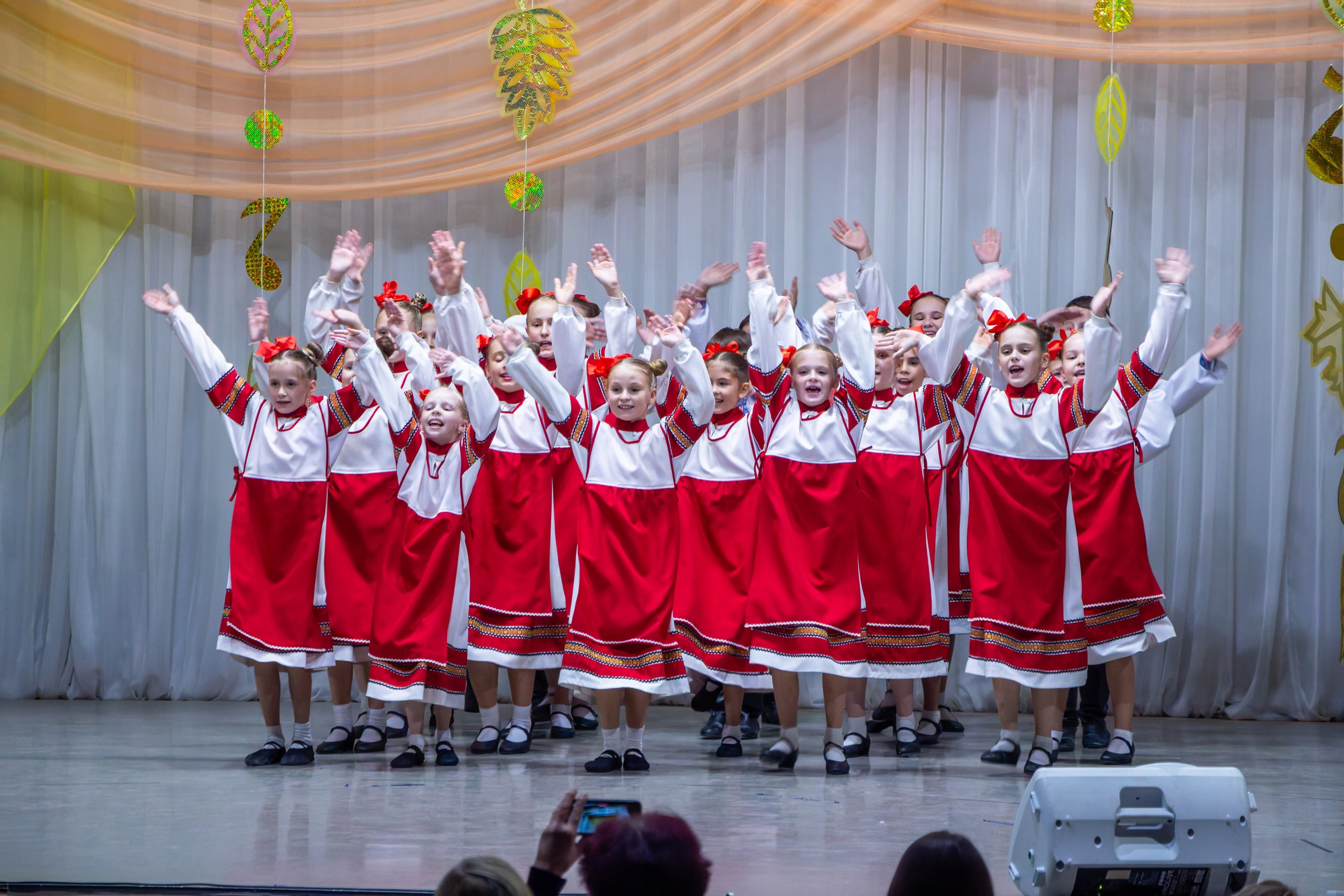 Праздничный концерт в честь нового творческого сезона!