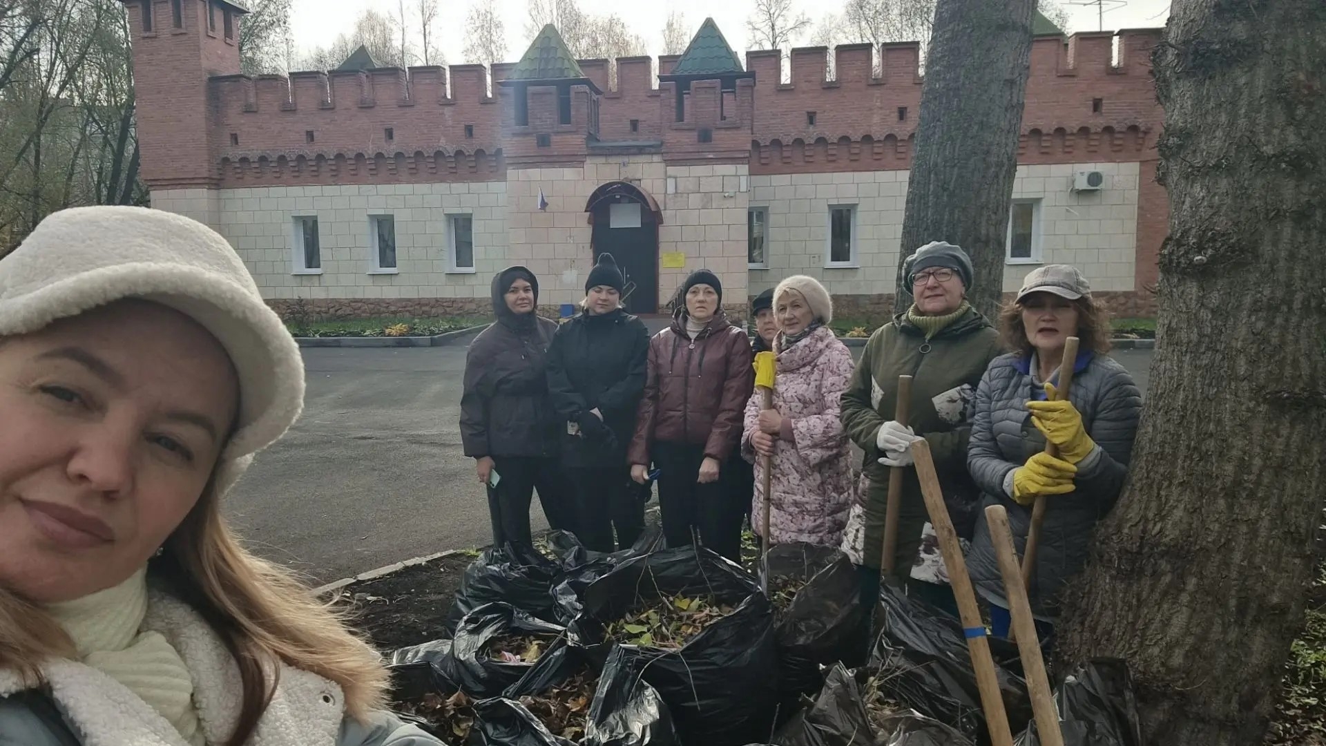 Мы за чистоту и красоту нашей Школы и нашего города!